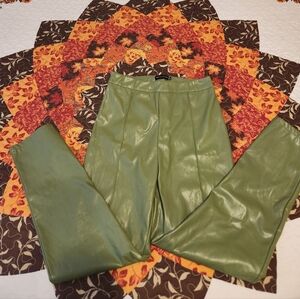 PrettyLittleThing Olive Faux Leather Cropped Pants